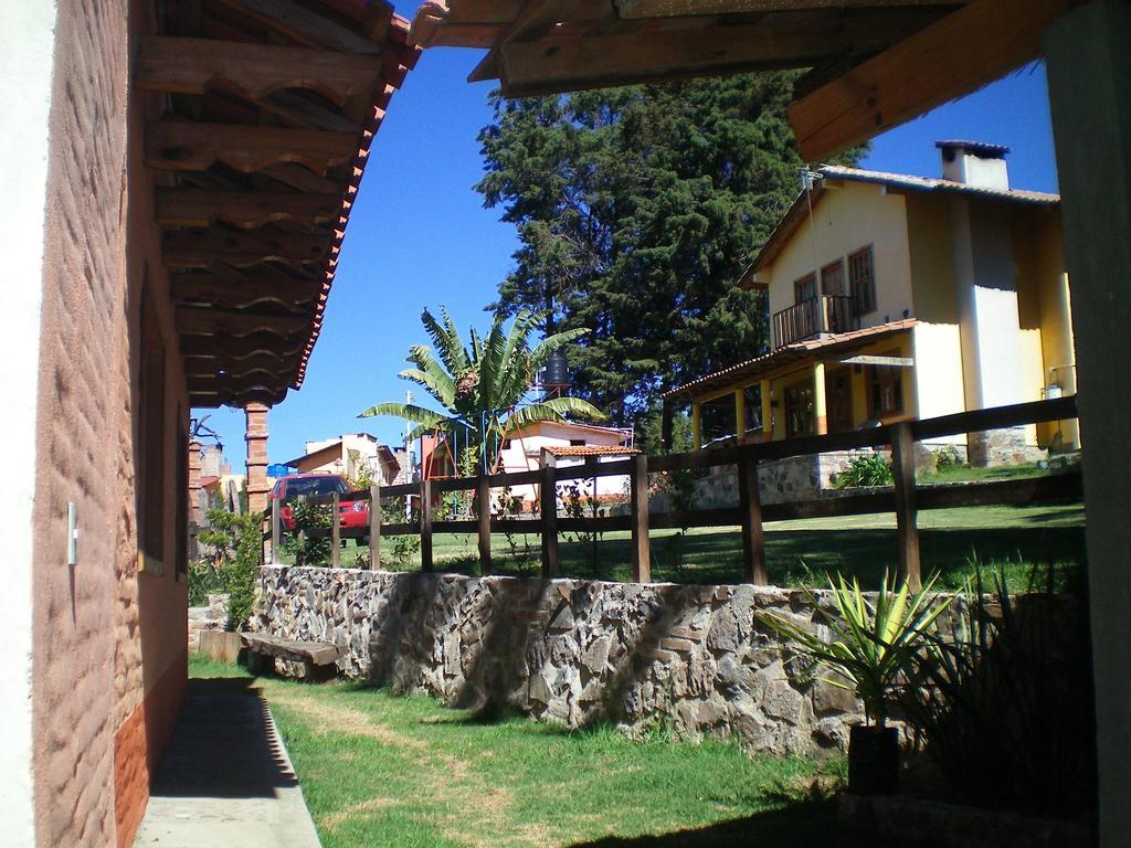 Cabanas En Mazamitla Betito Villa Room photo